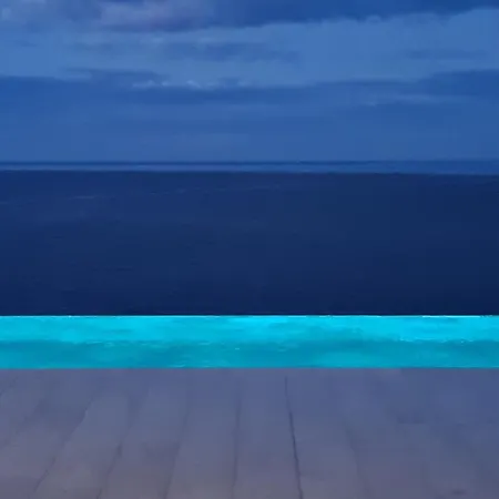 Βίλα Prestige Au Bord De L'eau- *