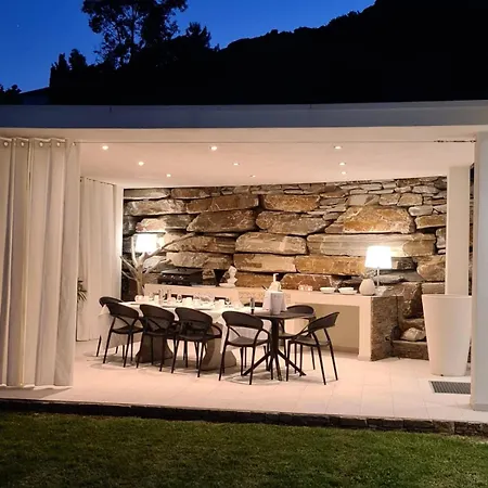 Prestige Au Bord De L'eau- Pietracorbara