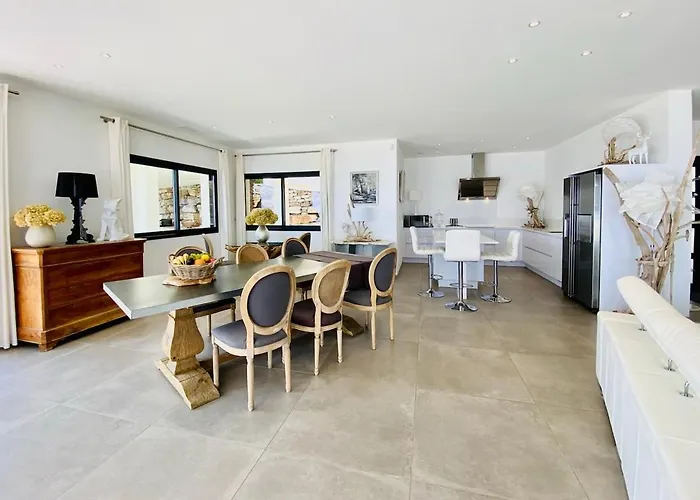 Prestige Au Bord De L'eau- Villa *